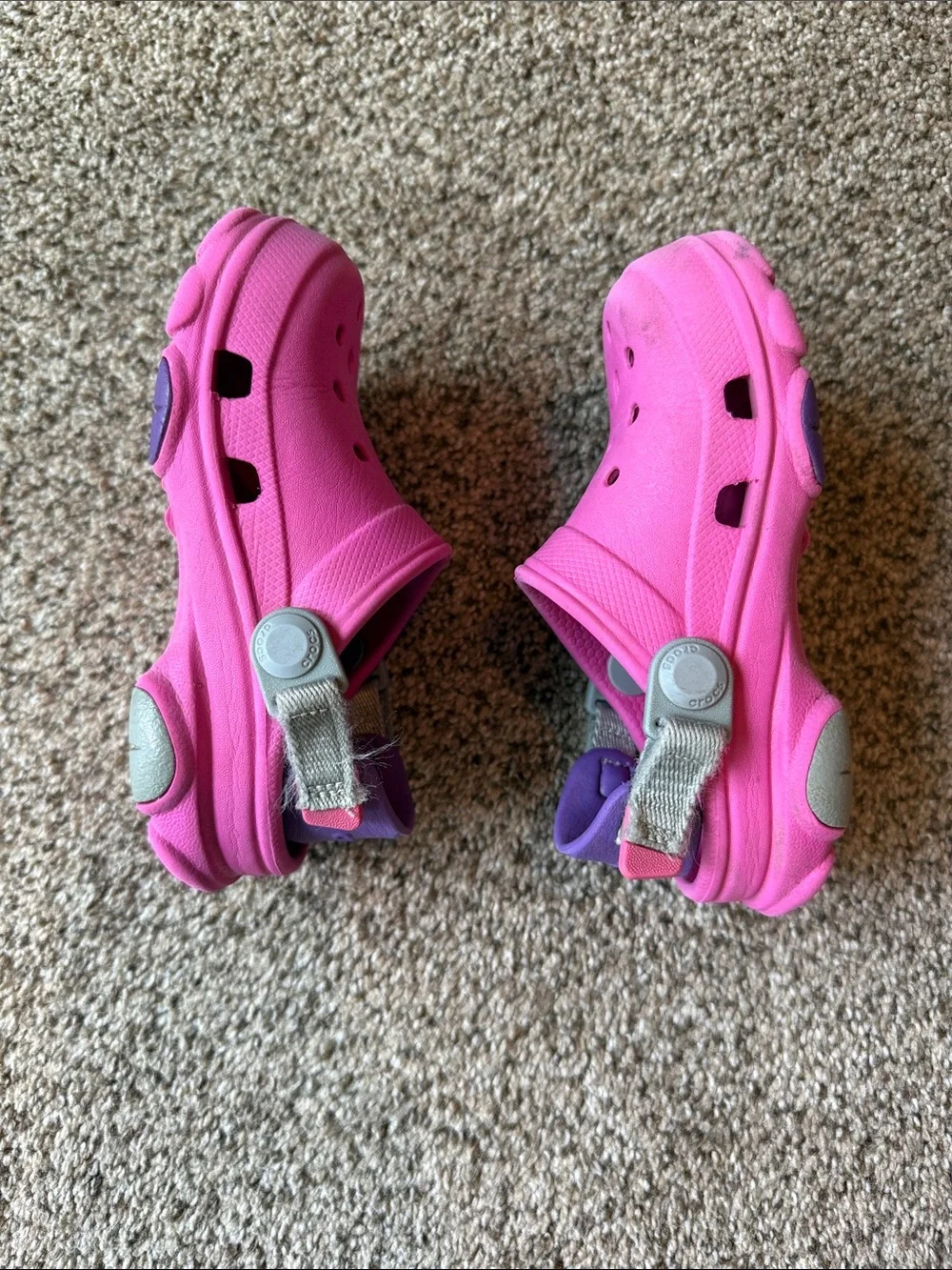 CROCS | Kids Clog in Hot Pink with Look and Hoop Strap